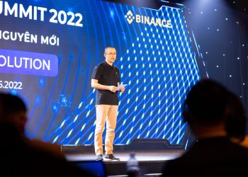CEO Binance nói gì tại NFT Summit 2022 Vietnam?