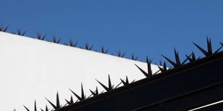 Nga “lại” ban hành luật mới cấm thanh toán crypto