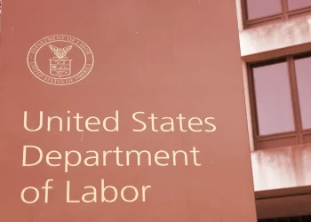 ForUsAll kiện Bộ Lao động Mỹ