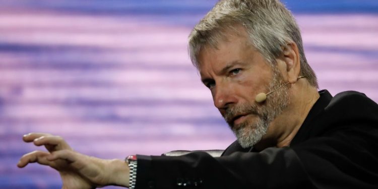 Michael Saylor không thể dừng lại: MicroStrategy hiện đã nắm giữ 130.000 Bitcoin