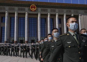 Đặc vụ Trung Quốc hối lộ đặc vụ FBI bằng Bitcoin