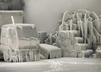Aave đóng băng hàng loạt thị trường cho vay