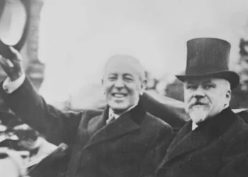 FED sinh nhật 109 tuổi còn đồng USD đã mất hơn 96% giá trị…