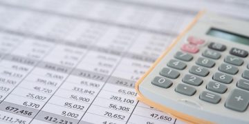 Ưu điểm và nhược điểm của blockchain trong kế toán