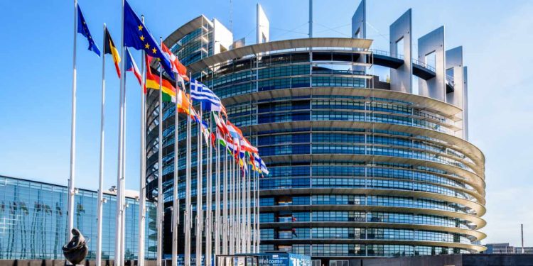 Khách hàng chưa KYC sẽ bị giới hạn giao dịch tiền mã hoá tại châu Âu