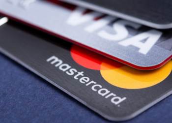 Visa và Mastercard tạm dừng các quan hệ đối tác tiền mã hóa mới