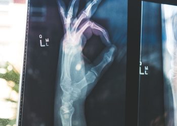 Lý do tiền mã hóa khó áp dụng trong dịch vụ y tế?