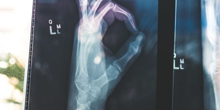 Lý do tiền mã hóa khó áp dụng trong dịch vụ y tế?