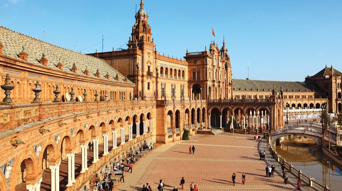 Tây Ban Nha yêu cầu 328.000 nhà đầu tư tiền mã hóa nộp thuế