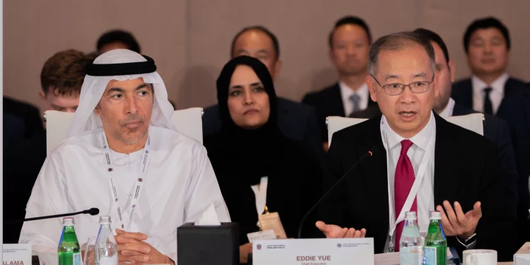 Hồng Kông và UAE tăng cường hợp tác trong lĩnh vực tài chính