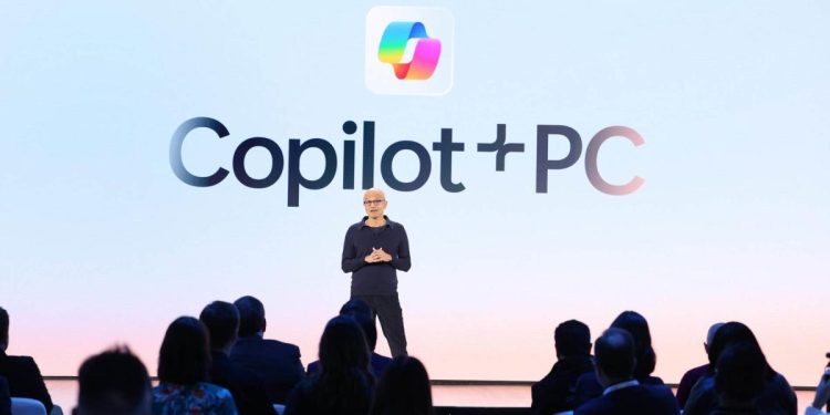 Sản phẩm máy tính AI mới của Microsoft: Bước tiến hay sự kiểm soát?