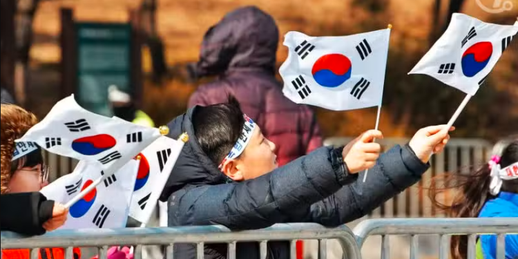 40% sinh viên Hàn Quốc đầu tư tiền mã hoá