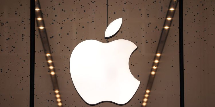 Apple muốn tích hợp AI của Meta