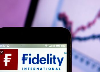 Fidelity token hóa cổ phiếu trên blockchain của JPMorgan