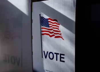 Gen Z là chìa khóa quyết định trong cuộc bầu cử Mỹ 2024