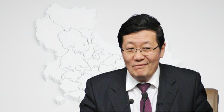 Cựu Bộ trưởng Trung Quốc kêu gọi thận trọng với tiền mã hóa