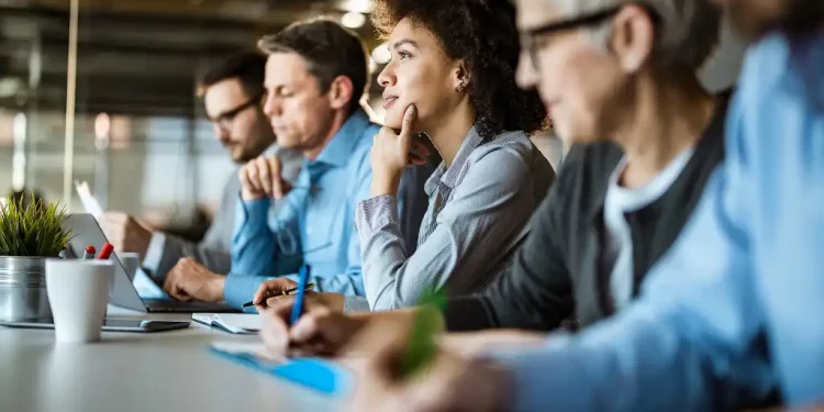 Kỹ năng AI: Thách thức và cơ hội cho người lao động