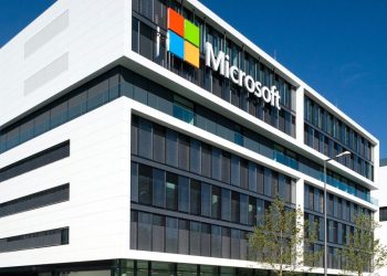 Microsoft bị Đức “soi” chặt chẽ về AI