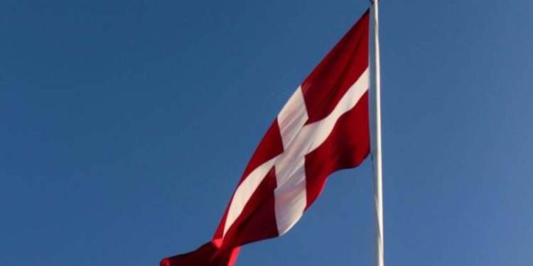 Microsoft ủng hộ Đan Mạch xây dựng khuôn khổ AI