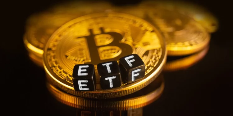 ETF Bitcoin hút vốn mạnh giữa đà tăng giá kỷ lục