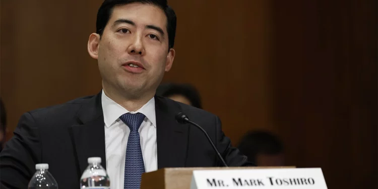 Mark Uyeda đảm nhận vai trò Quyền Chủ tịch SEC