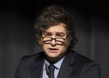 Tổng thống Argentina đối mặt nguy cơ luận tội vì Libra