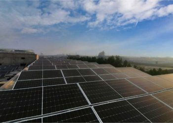 Microsoft mở rộng danh mục năng lượng mặt trời