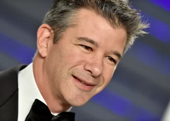 Travis Kalanick nhắm đến “bữa ăn tối ưu bởi AI”