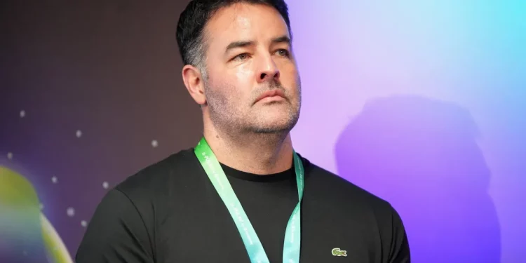 Poolside CEO cho rằng không nên xây dựng mô hình nền tảng AI