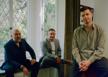 Wolf Games: Con trai nhà sáng lập “Law & Order”