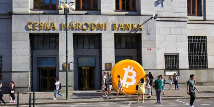 Ngân hàng trung ương Séc thận trọng với Bitcoin