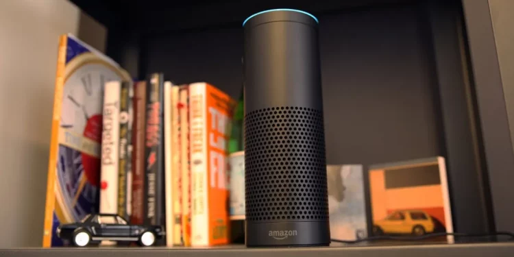 Amazon buộc người dùng Echo gửi bản ghi âm