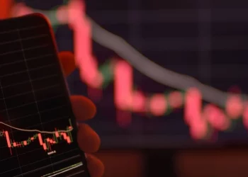 Bitcoin có nguy cơ giảm sâu nếu Nasdaq sụp đổ