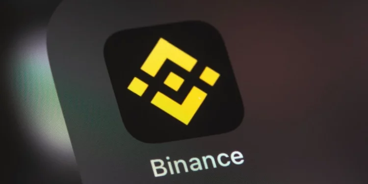 Binance loại bỏ 14 đồng tiền mã hóa sau bình chọn cộng đồng