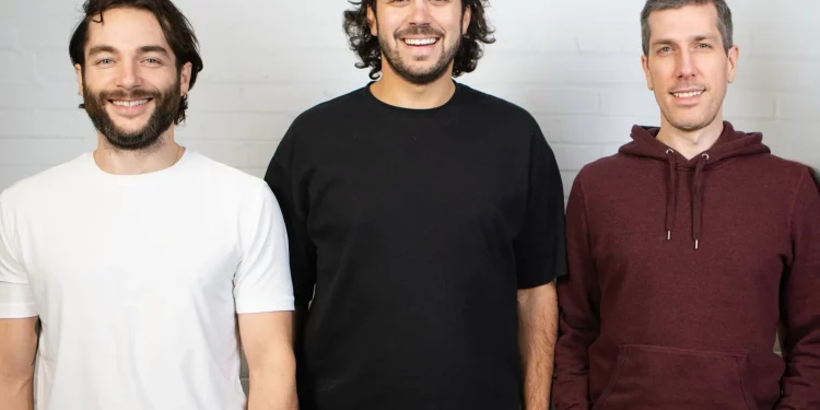 Deck gọi vốn 12 triệu USD