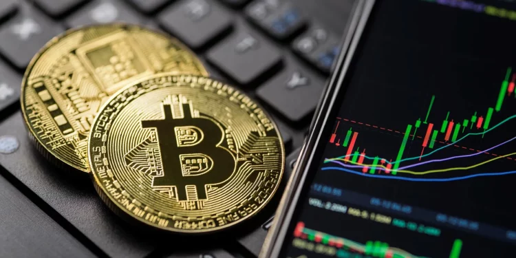 Các công ty khai thác Bitcoin tạo gần 800 triệu USD doanh thu