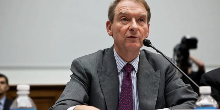 Paul Atkins được phê chuẩn làm Chủ tịch SEC