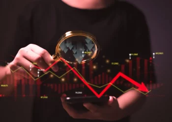 Thị trường crypto mất 1 nghìn tỷ USD do cuộc chiến thuế quan