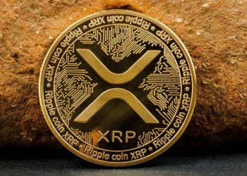 Oregon kiện Coinbase, XRP và 30 token bị coi là chứng khoán