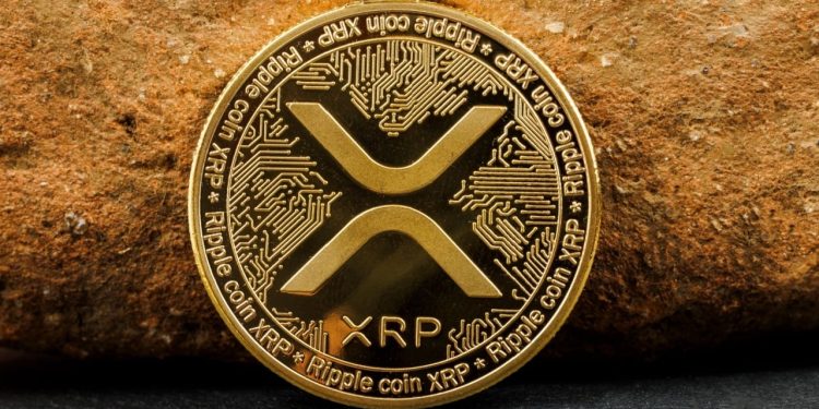 Oregon kiện Coinbase, XRP và 30 token bị coi là chứng khoán