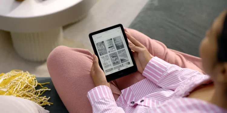 Amazon Kindle ra mắt tính năng tóm tắt sách