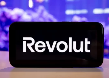 Revolut đầu tư hơn 1 tỷ euro vào Pháp