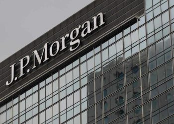 JPMorgan dự đoán Bitcoin soán ngôi vàng năm 2025