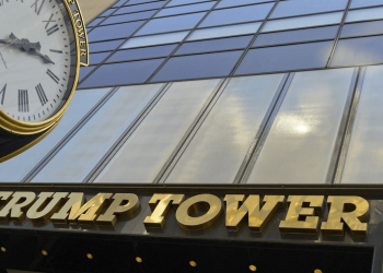 Ngân hàng tại Trump Tower âm thầm đầu tư vào Bitcoin
