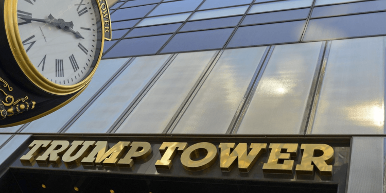 Ngân hàng tại Trump Tower âm thầm đầu tư vào Bitcoin