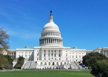 Thượng viện Mỹ thông qua thủ tục cho dự luật GENIUS Act