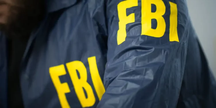 FBI bắt hacker doanh nghiệp nhờ giao dịch Bitcoin 250 USD