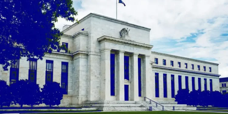 Fed loại bỏ “rủi ro danh tiếng” khỏi giám sát ngân hàng, hỗ trợ ngành crypto