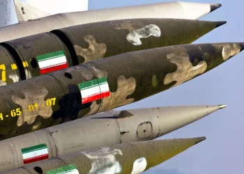 Iran tấn công căn cứ Mỹ tại Qatar, thị trường tài chính phản ứng bất ngờ