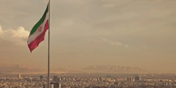 Sàn Iran Nobitex khôi phục dịch vụ từng bước sau vụ hack 90 triệu USD